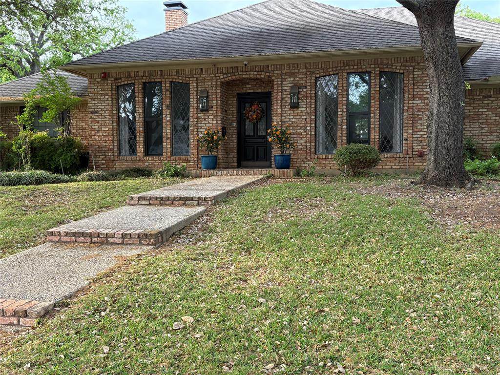 715 Buttermilk Drive - Photo 1