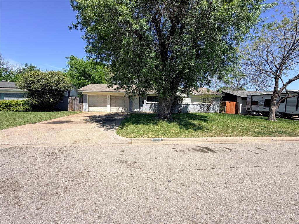 7713 Noreast Drive - Photo 1