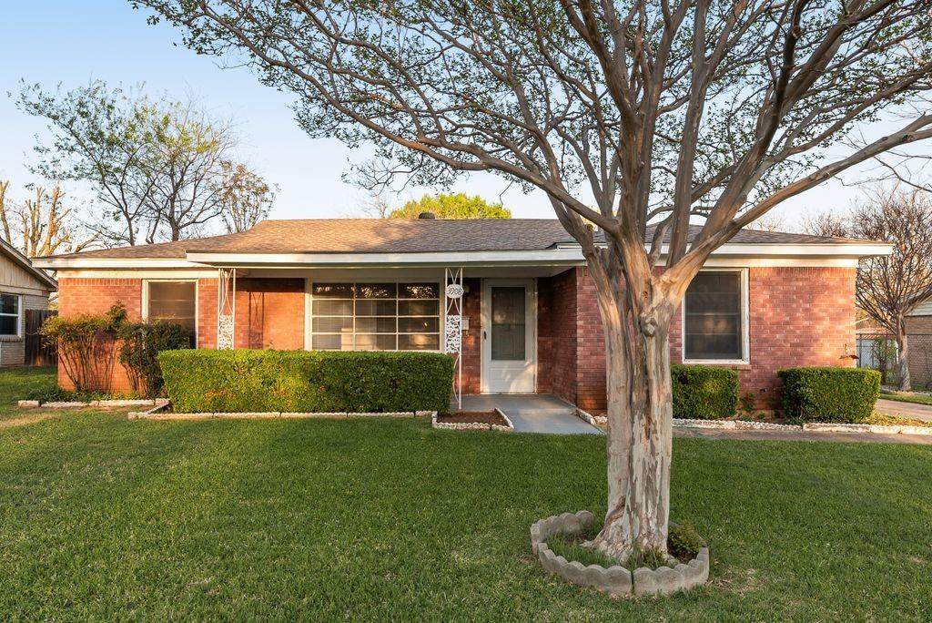 3908 Tejas Trail - Photo 1