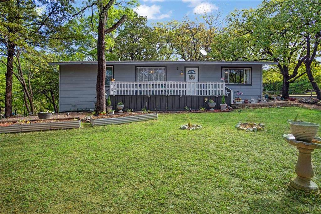 101 Lakewood Lane - Photo 1