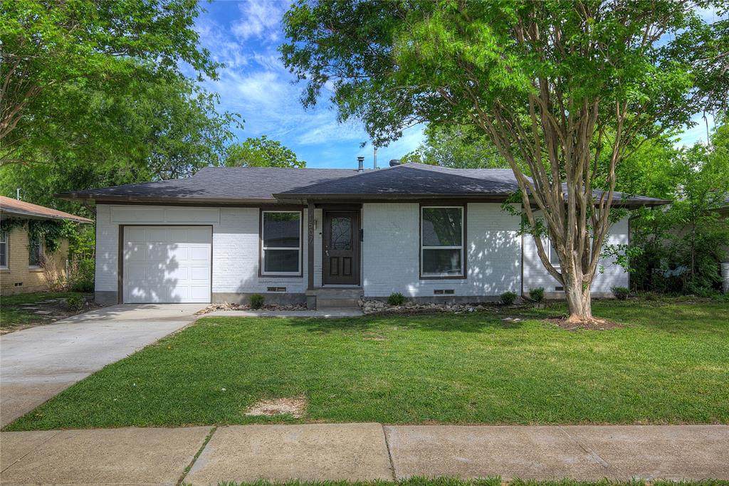 1507 Crestridge Drive - Photo 1