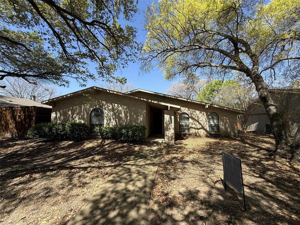 3225 Collins Boulevard - Photo 1