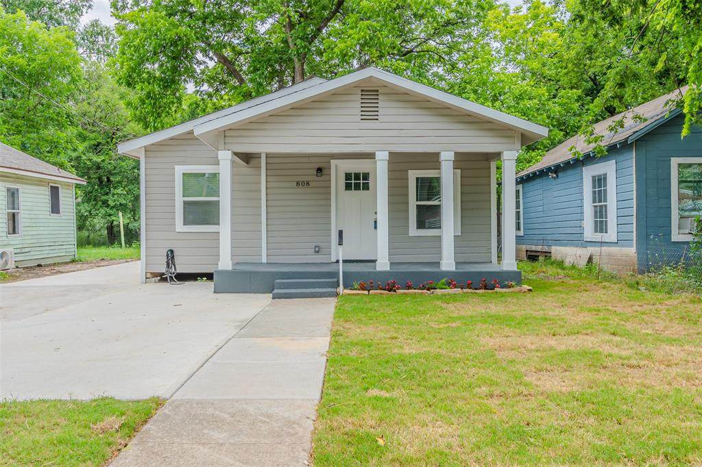 808 Montgomery Street - Photo 1