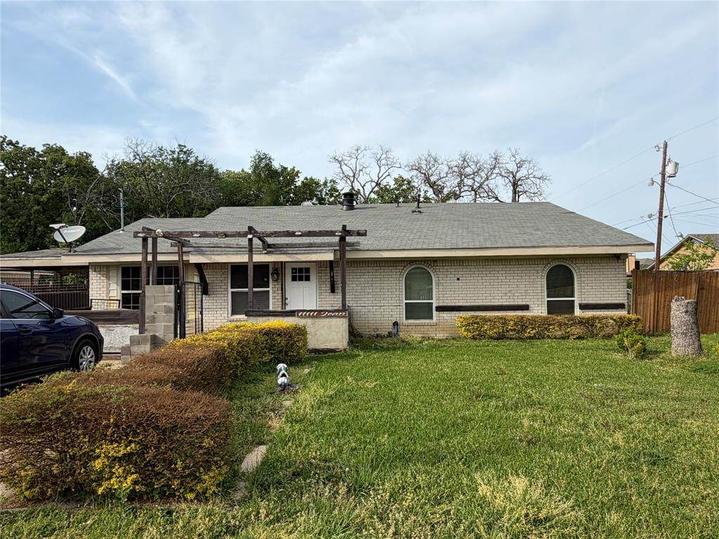 11111 Jean Drive - Photo 1