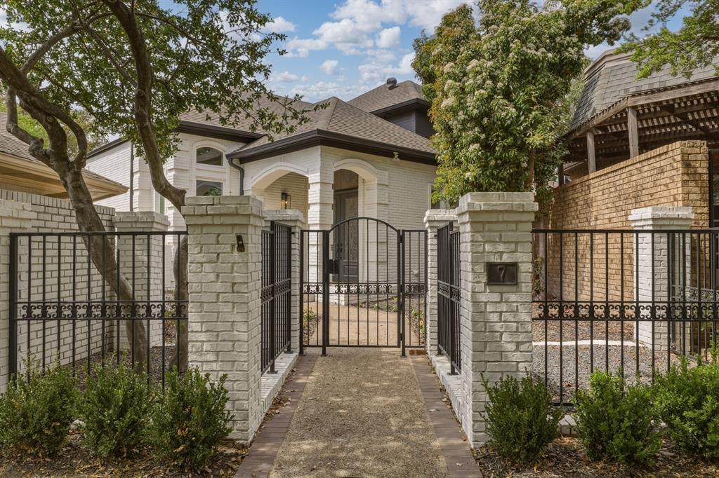 7 Royal Terrace - Photo 1