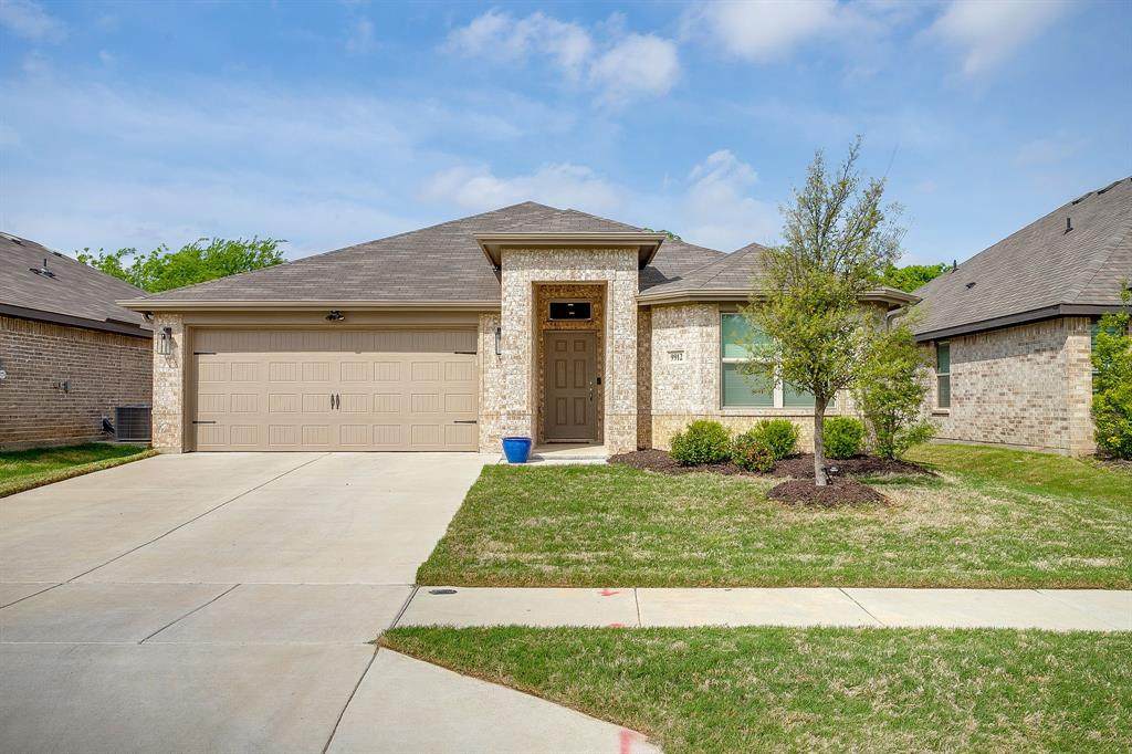9912 Mescalbean Boulevard - Photo 1