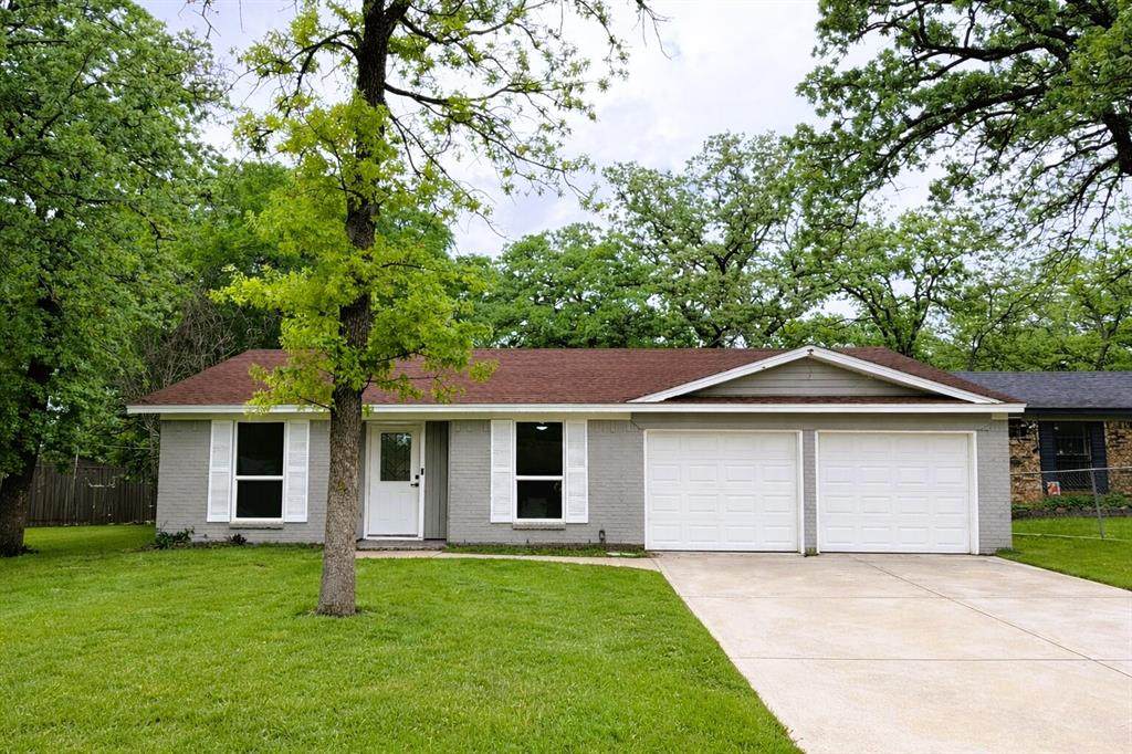 2933 Hunting Drive - Photo 1