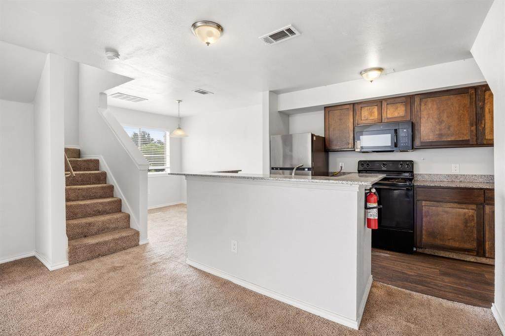 9837 Walnut Street - Photo 1