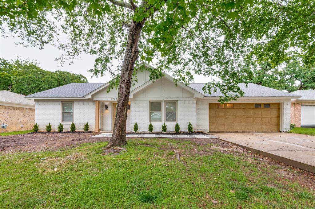 2744 Meadow Green - Photo 1