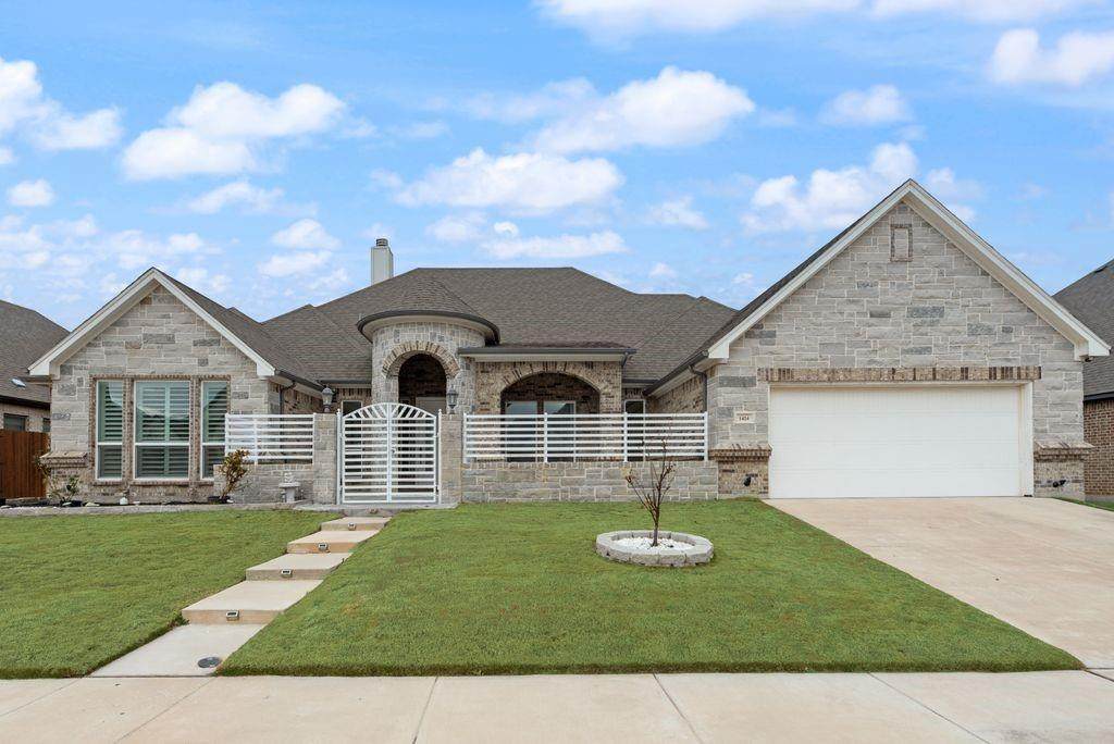 1424 Silent Springs Drive - Photo 1