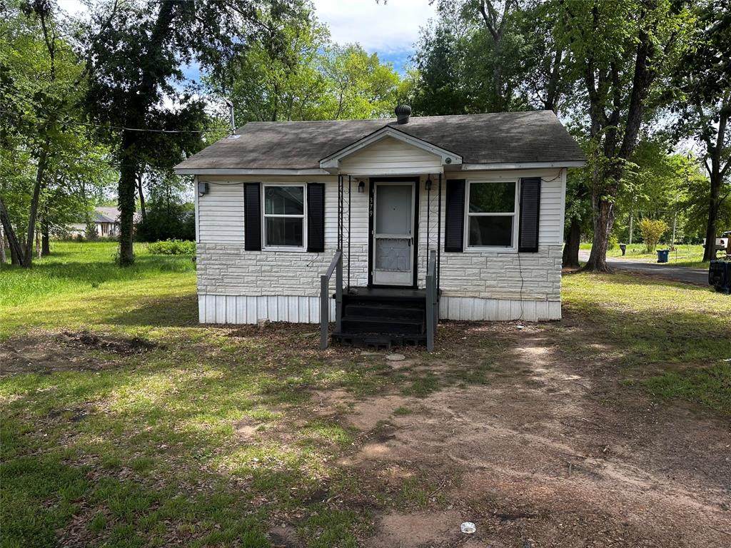 379 Center Street - Photo 1