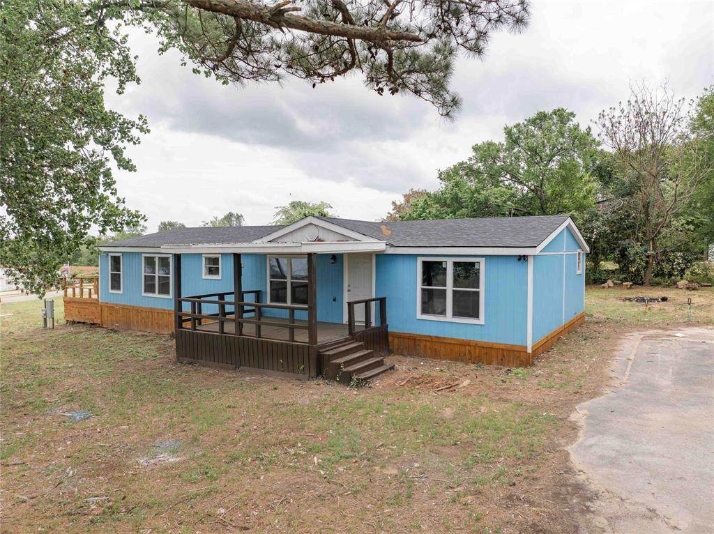 161 Clearview Circle - Photo 1