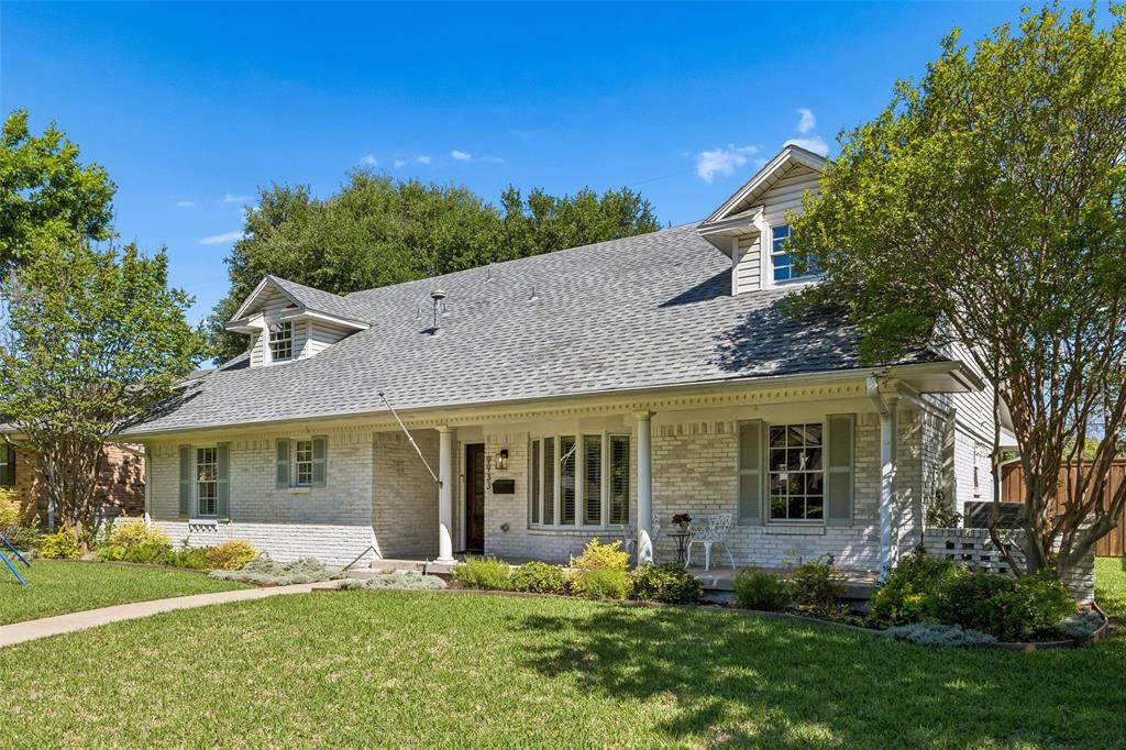 9933 Vistadale Drive - Photo 1