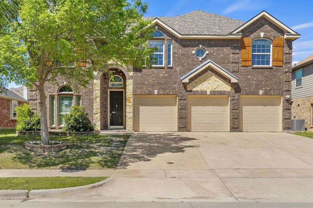 2824 Pino - Photo 1