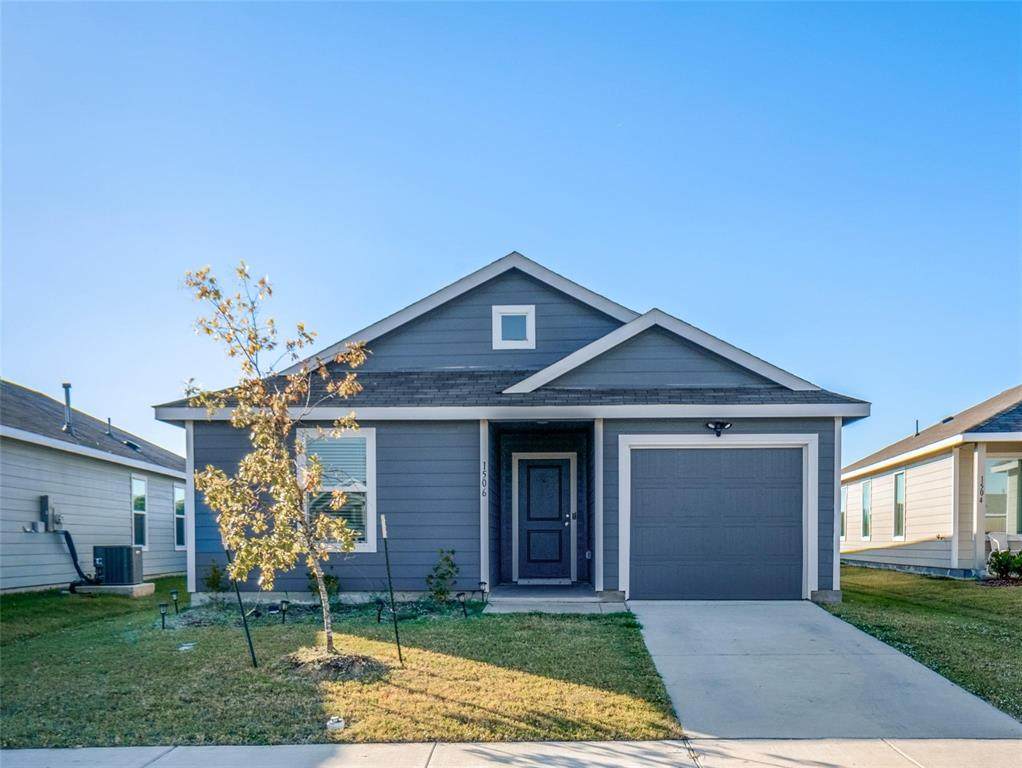 1506 Highbridge Bvld - Photo 1