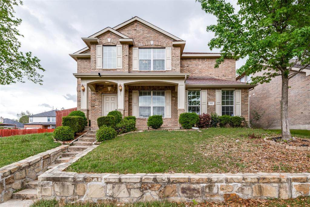 1926 Rustic Creek Drive - Photo 1