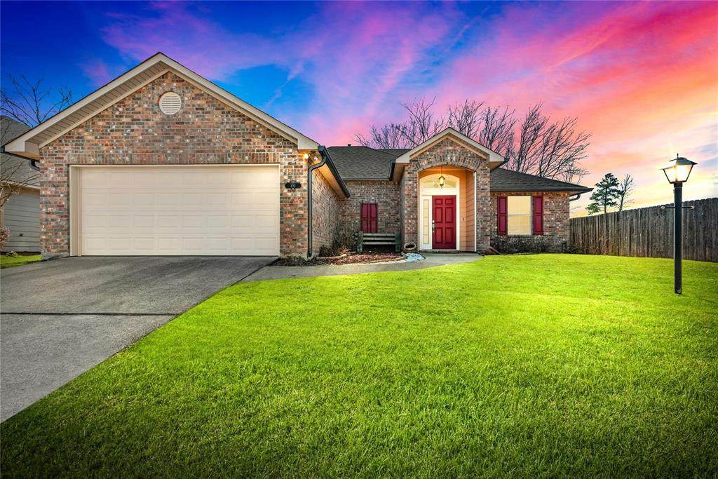 103 Pantheon Lane - Photo 1