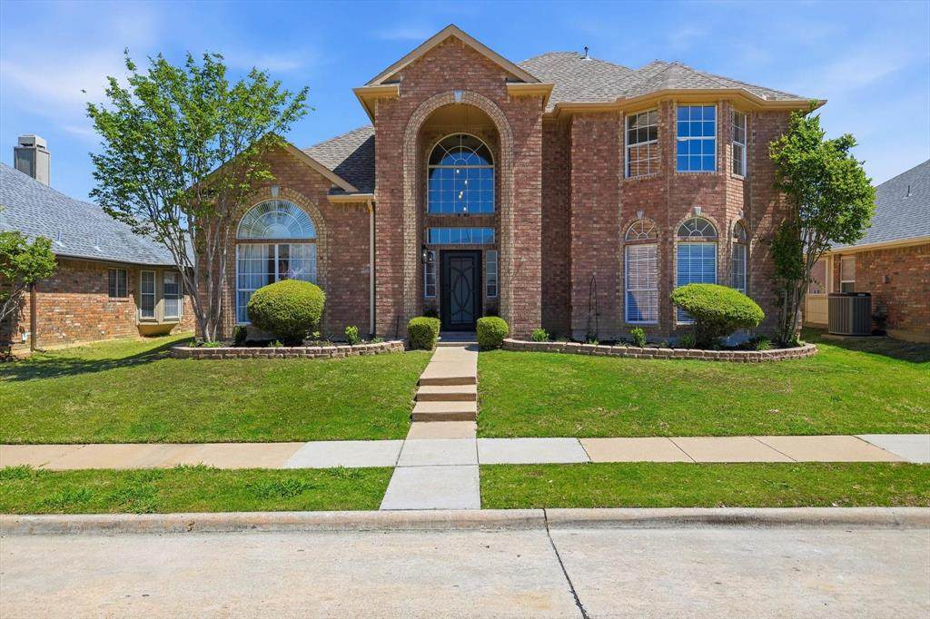 5028 Lake Vista Drive - Photo 1