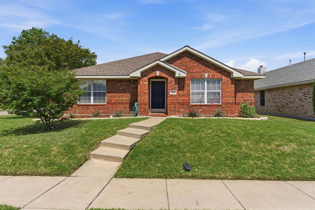 5020 Evergreen Drive - Photo 1