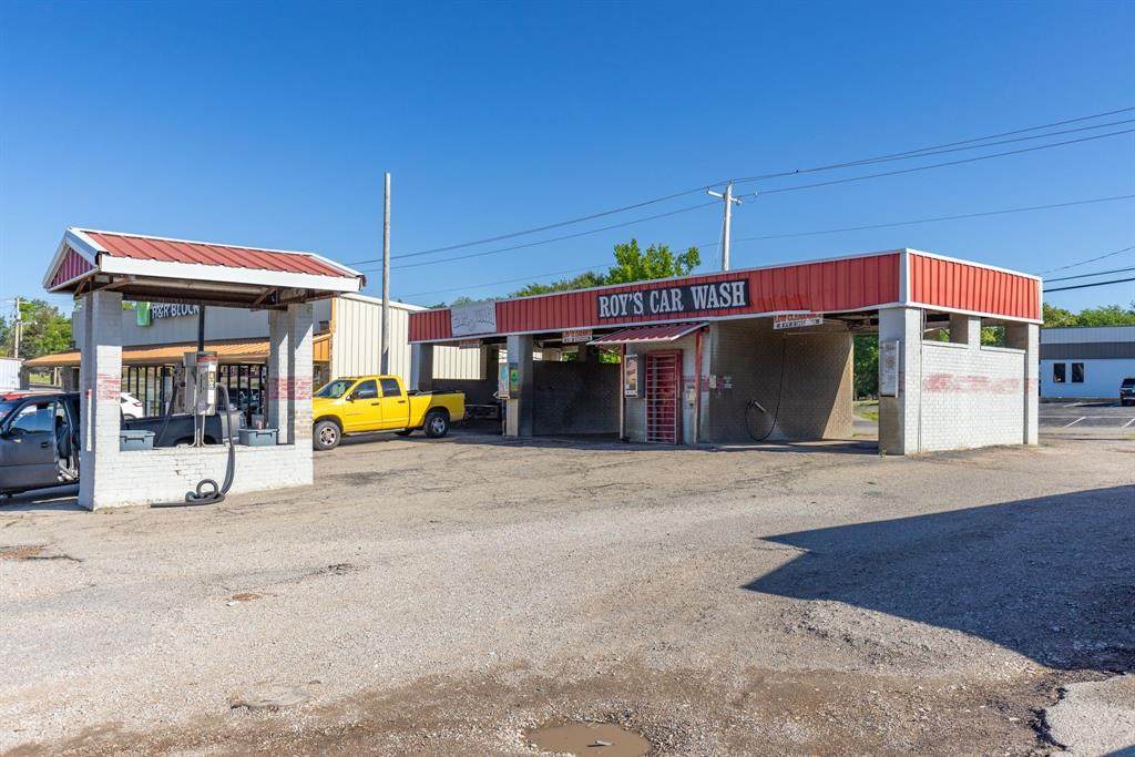 316 W Lennon - Photo 1