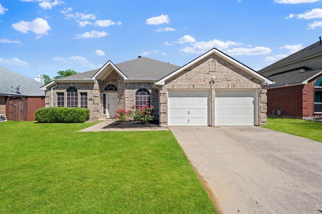 7512 Brookview Drive - Photo 1