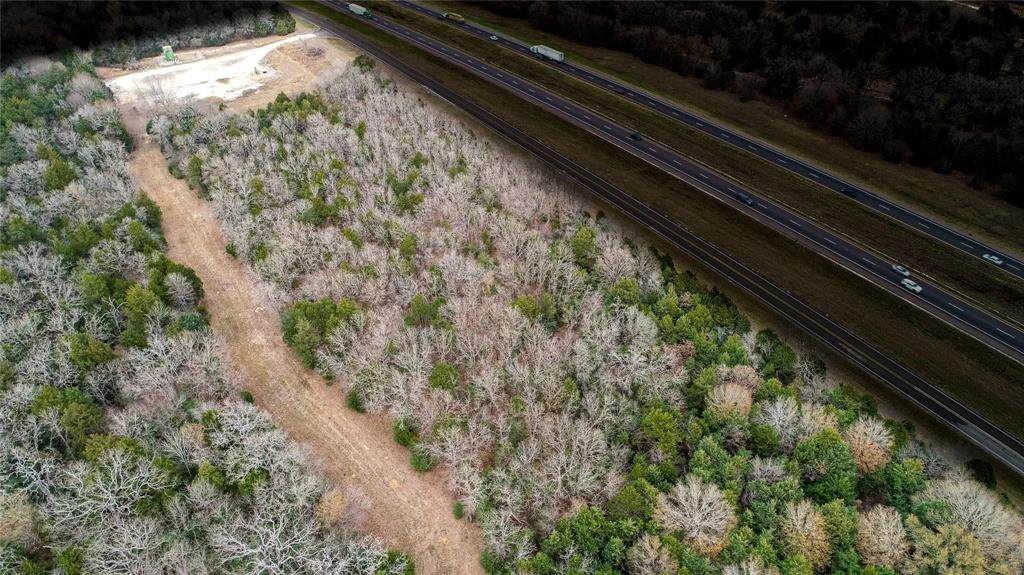 TBD I-45 - Photo 1
