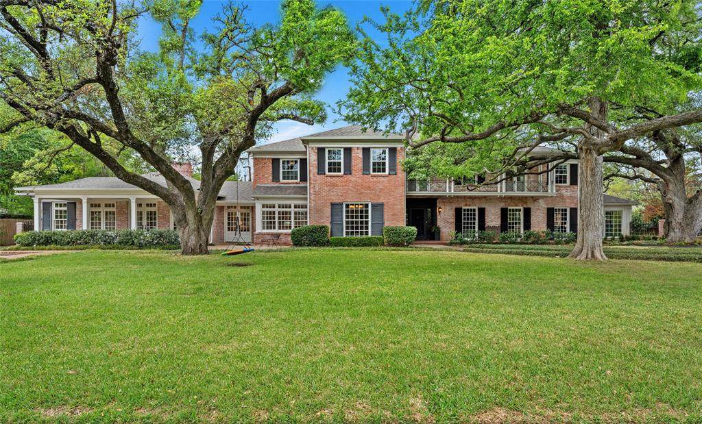 3805 Castle Avenue - Photo 1