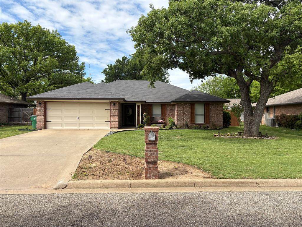 1808 Cypress Avenue - Photo 1