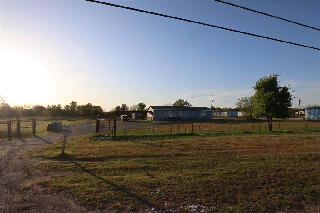 1437 Loop 254 - Photo 1