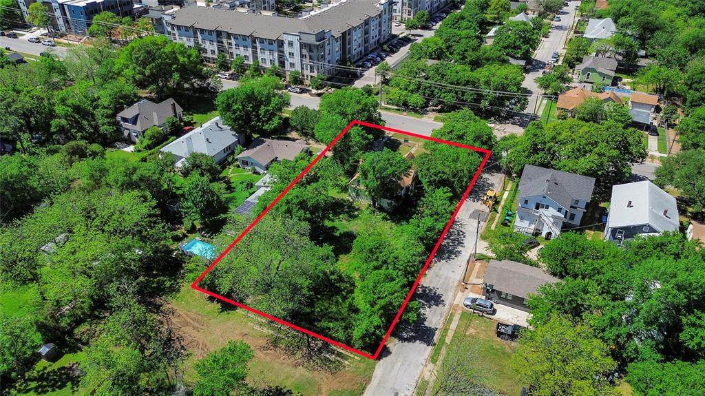 930 Samuels Avenue - Photo 1