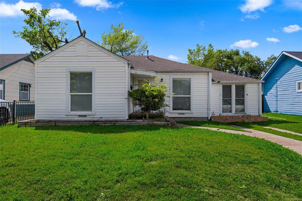 317 12th Street - Photo 1