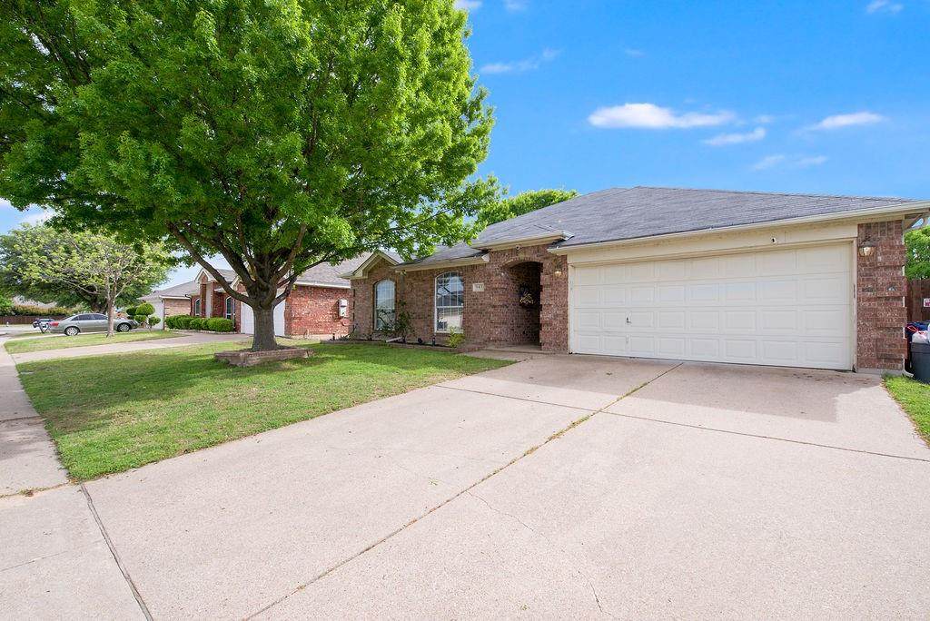 943 Morgan Drive - Photo 1