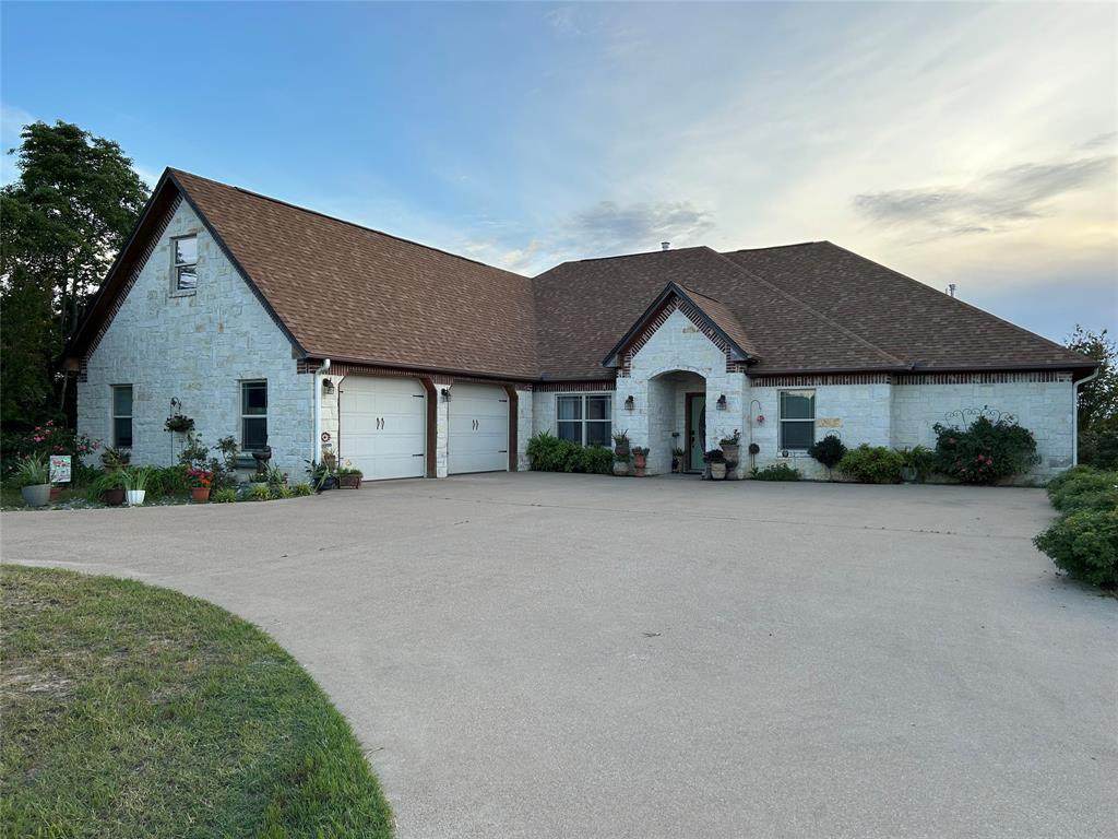 214 Vz County Road 4411 - Photo 1