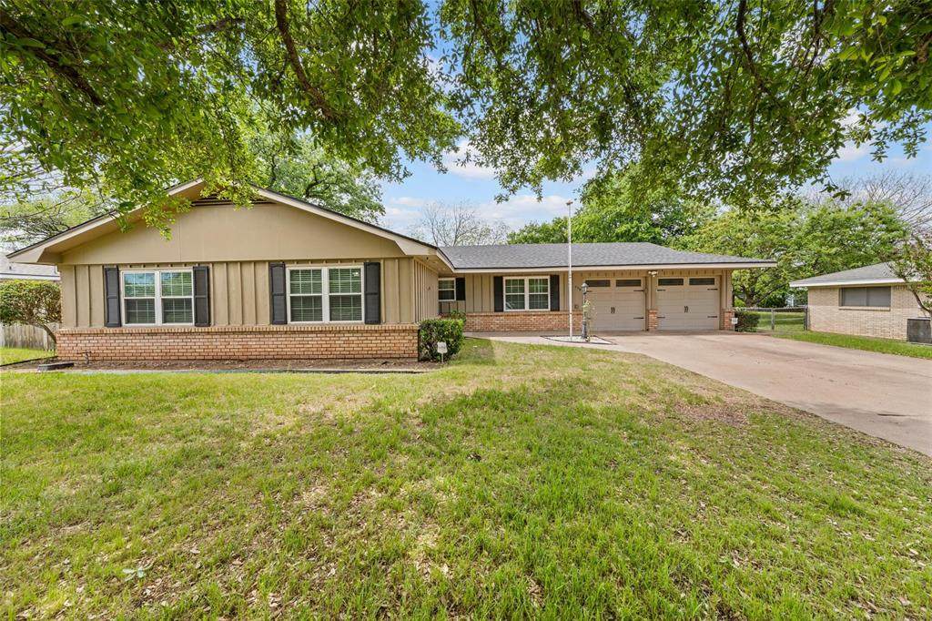 436 Topeka Drive - Photo 1