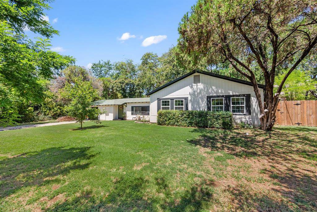 1940 Whippoorwill Lane - Photo 1