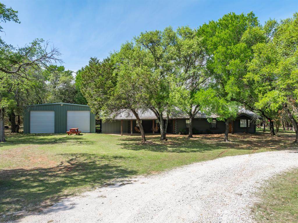 2731 Garrett Lane - Photo 1