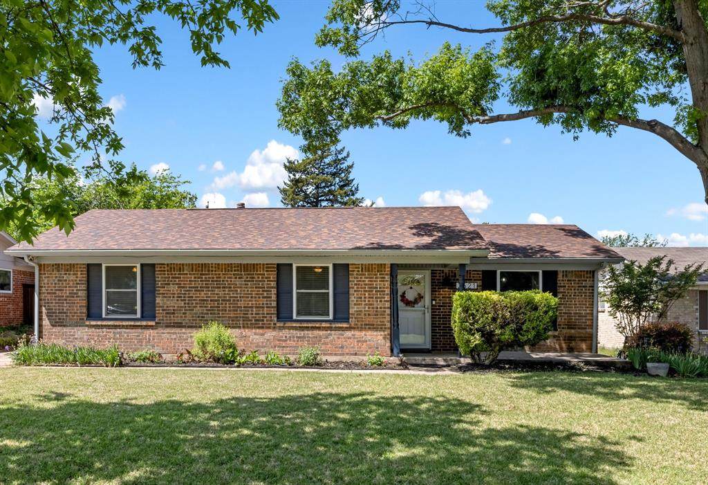 2621 Jasmine Lane - Photo 1