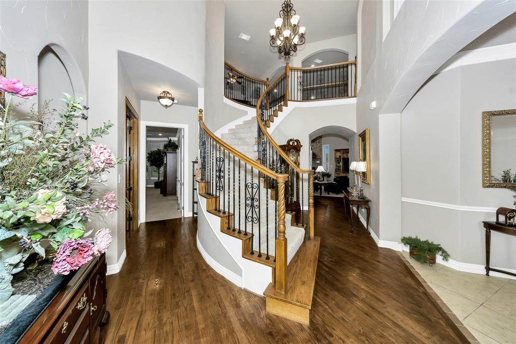 2401 Portwood Way - Photo 1