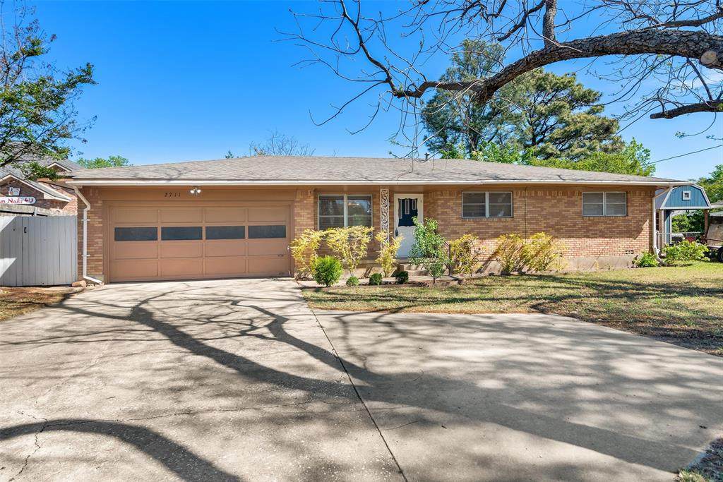 2711 Morton Street - Photo 1