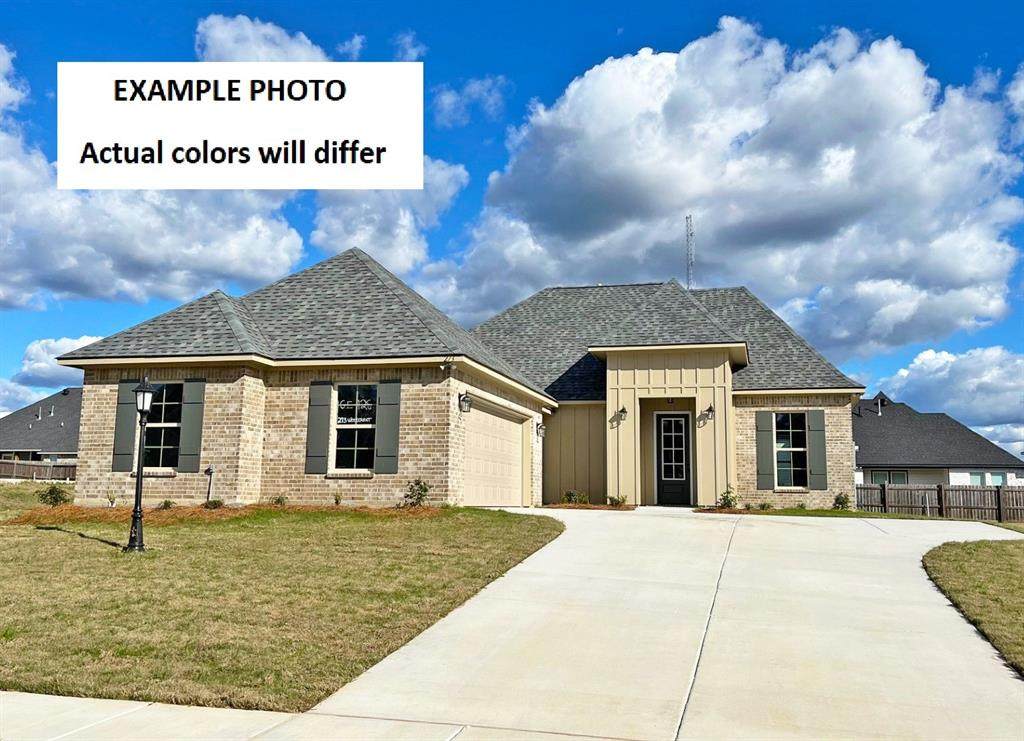 257 Woodcrest Drive - Photo 1