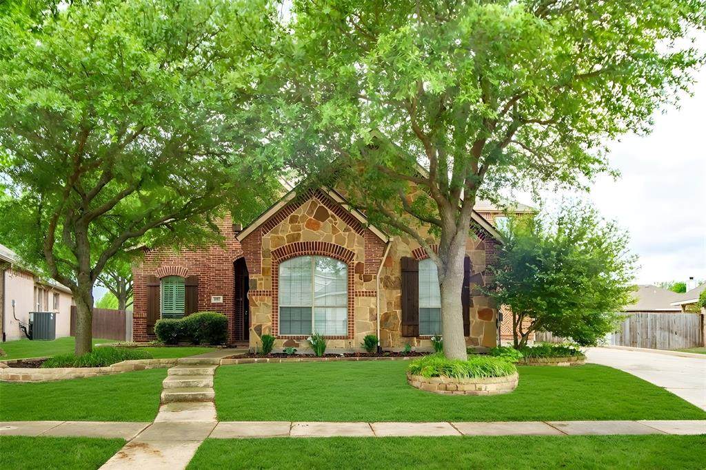 513 Mckinney Trail - Photo 1