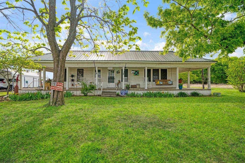 25099 Farm Road 137 - Photo 1