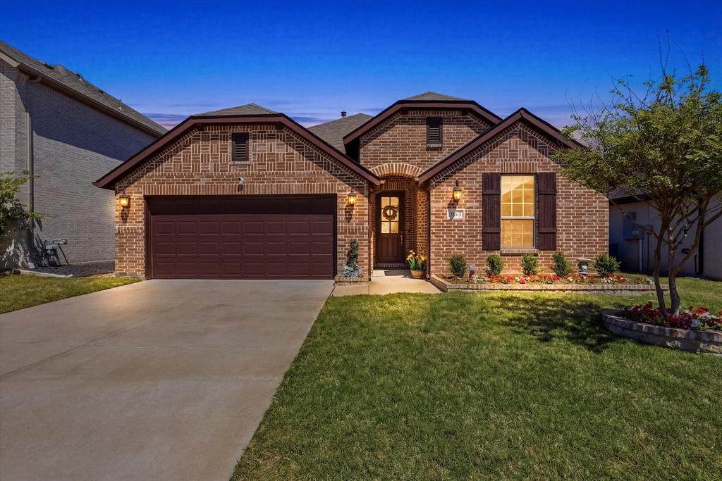 813 Mildren Lane - Photo 1