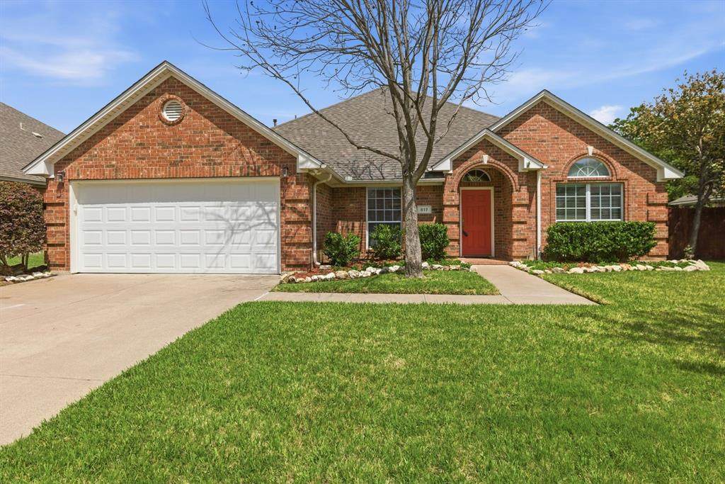 817 Huebner Way - Photo 1
