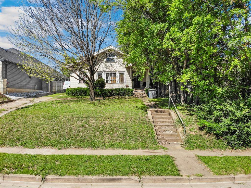 613 Ewing Avenue - Photo 1