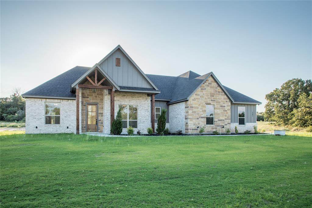 141 Prairie Winds Drive - Photo 1