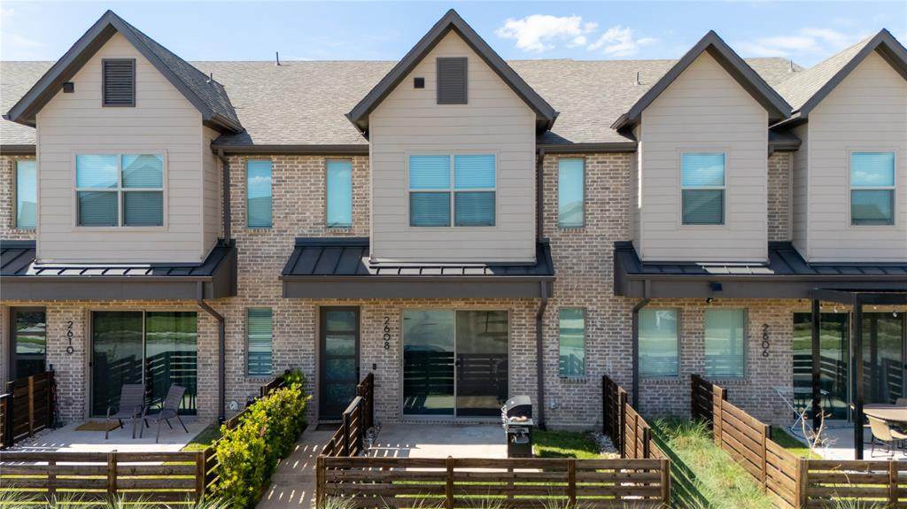 2608 La Cala Drive - Photo 1