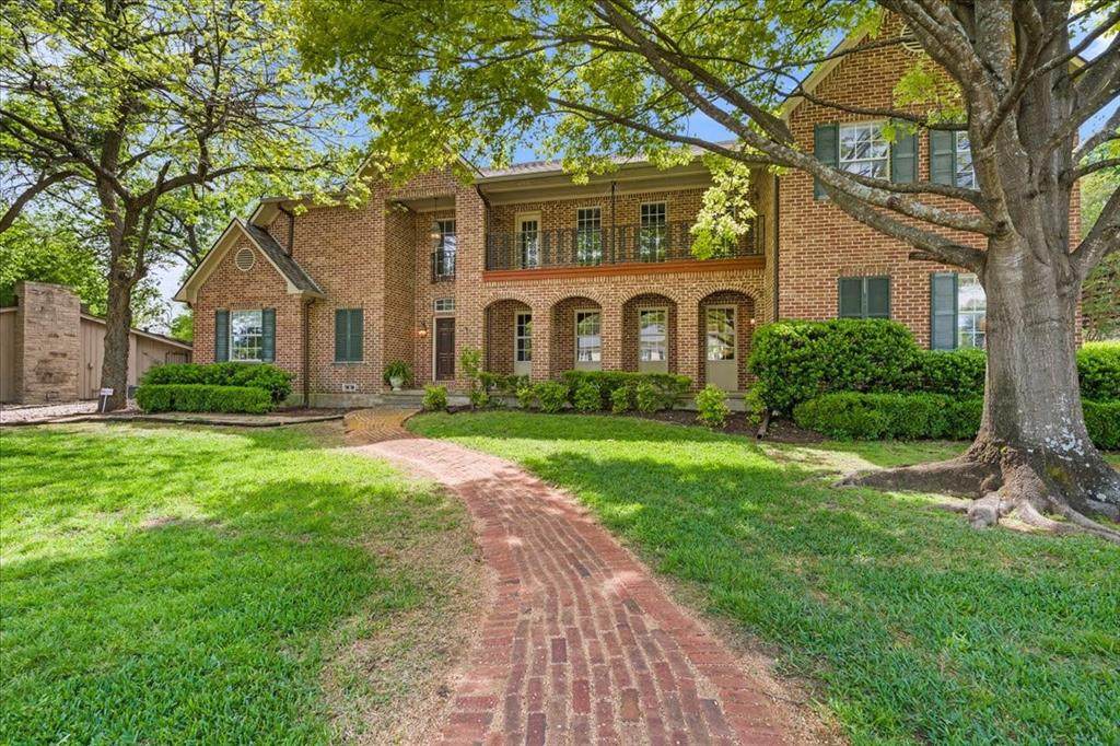 602 Mills Place - Photo 1
