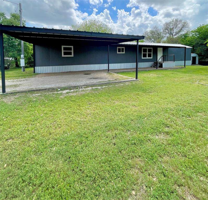 433 Capricorn Drive - Photo 1