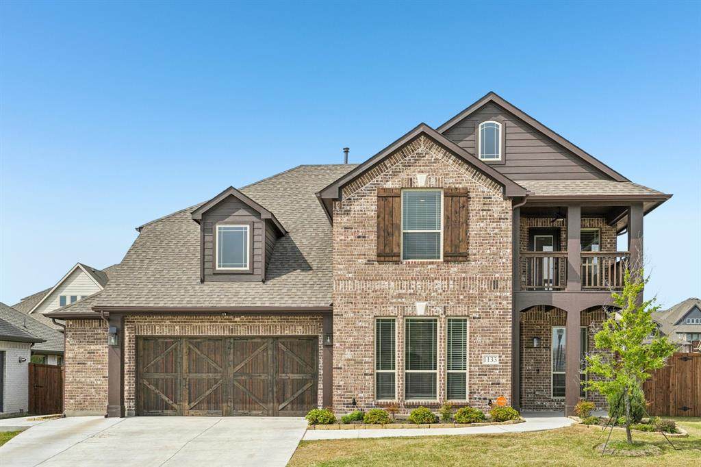 1133 Oriole Drive - Photo 1